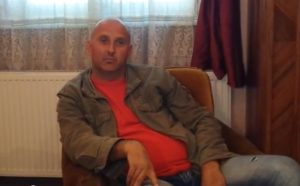 Paciejnt koji je imao bol u kičmi koji daje izjavu koliko je zadovoljan lečenjem od strane Dr. Kojadinovića